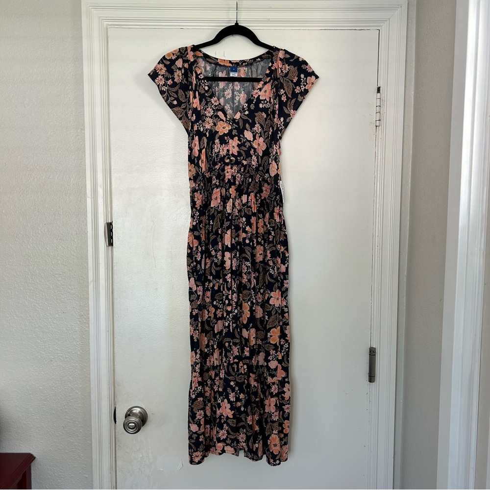 Old Navy Navy Floral Midi Dress with Blush Flowers - Picture 4 of 14